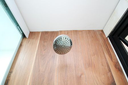 Apartamento para alugar com 48m², 2 quartos e 1 vaga Apartamento para alugar com 48m², 2 quartos e 1 vagaBanheiro