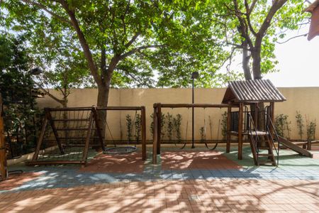 Apartamento para alugar com 53m², 2 quartos e 1 vagaÁrea comum - Playground