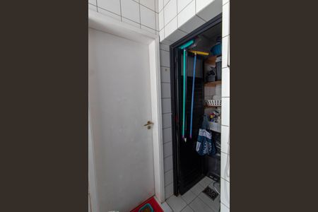 Apartamento à venda com 92m², 3 quartos e 1 vagaBANHEIRO DA ÁREA DE SERVIÇO