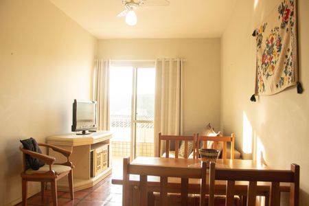 Apartamento para alugar com 70m², 1 quarto e 1 vagaSala