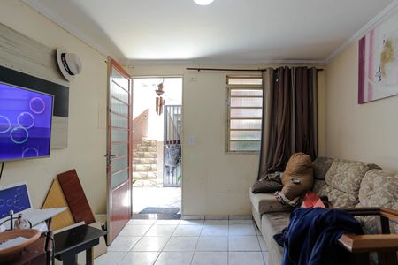 Sala de apartamento para alugar com 2 quartos, 45m² em Jardim Bela Vista, Mogi das Cruzes