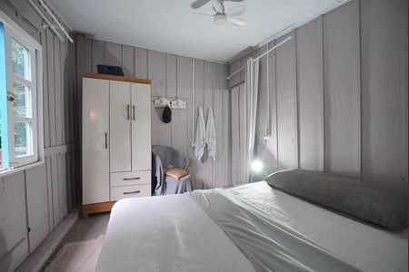 Quarto de casa para alugar com 1 quarto, 61m² em Canto da Lagoa, Florianópolis