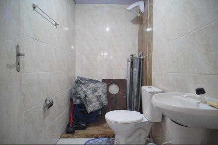 Casa para alugar com 130m², 3 quartos e 2 vagasBanheiro 2