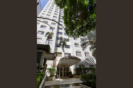 Apartamento para alugar com 120m², 3 quartos e 1 vagaFachada
