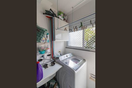 Apartamento à venda com 46m², 2 quartos e sem vagaCozinha e Área de Serviço