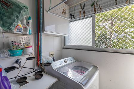 Apartamento à venda com 46m², 2 quartos e sem vagaCozinha e Área de Serviço