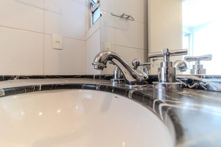 Apartamento à venda com 167m², 3 quartos e 2 vagasBanheiro da Suíte