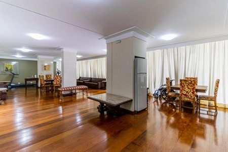 Apartamento à venda com 167m², 3 quartos e 2 vagasSalão de Festas