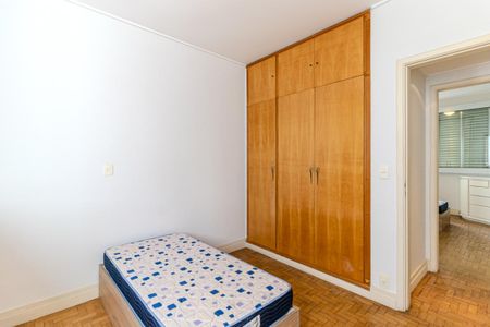 Apartamento à venda com 167m², 3 quartos e 2 vagasQuarto 2