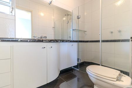 Apartamento à venda com 167m², 3 quartos e 2 vagasBanheiro da Suíte