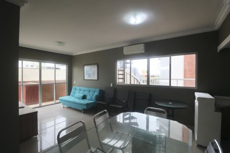 Sala de apartamento para alugar com 3 quartos, 125m² em Jardim Praiano, Guarujá