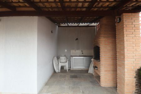 Apartamento para alugar com 125m², 3 quartos e 1 vagaVaranda