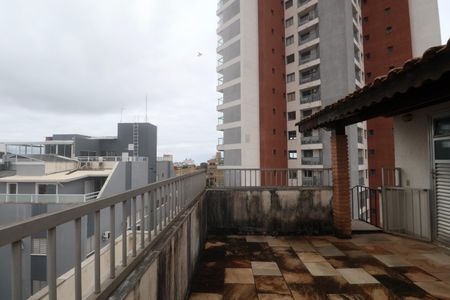 Apartamento para alugar com 125m², 3 quartos e 1 vagaVaranda