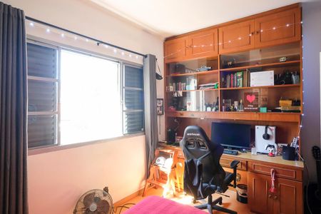 Casa à venda com 149m², 2 quartos e 2 vagasQuarto 2