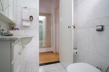 Casa à venda com 149m², 2 quartos e 2 vagasBanheiro