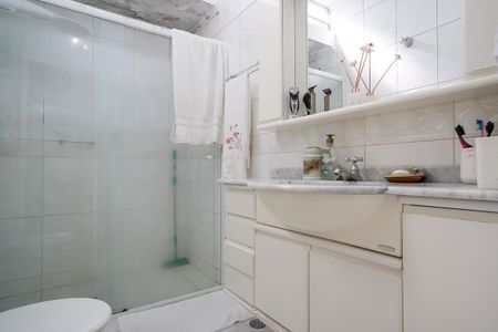 Casa à venda com 149m², 2 quartos e 2 vagasBanheiro