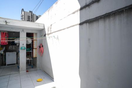 Casa à venda com 149m², 2 quartos e 2 vagasQuintal
