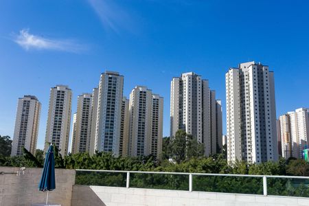 Apartamento para alugar com 112m², 3 quartos e 2 vagasFachada