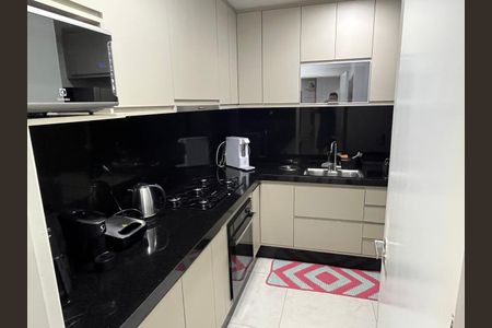 Apartamento à venda com 68m², 2 quartos e 1 vagaCozinha