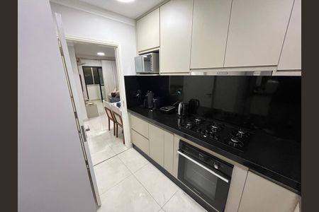 Apartamento à venda com 68m², 2 quartos e 1 vagaCozinha