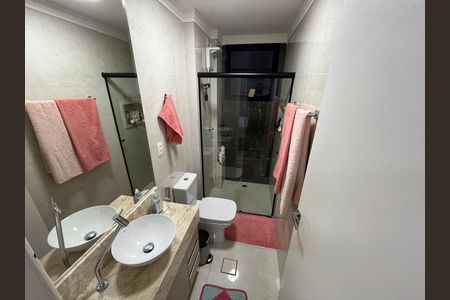 Banheiro de apartamento para alugar com 2 quartos, 68m² em Jardim Proença, Campinas