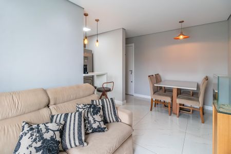 Sala de apartamento à venda com 2 quartos, 60m² em Vila Boa Vista, Barueri