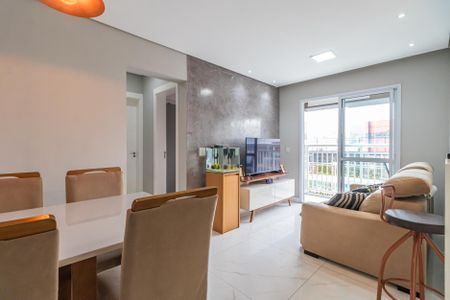 Sala de apartamento à venda com 2 quartos, 60m² em Vila Boa Vista, Barueri