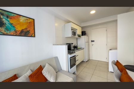Apartamento para alugar com 29m², 1 quarto e sem vaga Apartamento para alugar com 29m², 1 quarto e sem vagaSala, Cozinha e Área de Serviço