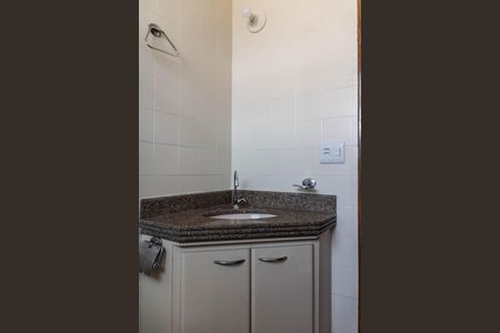Apartamento para alugar com 65m², 3 quartos e 1 vagaBanheiro Social