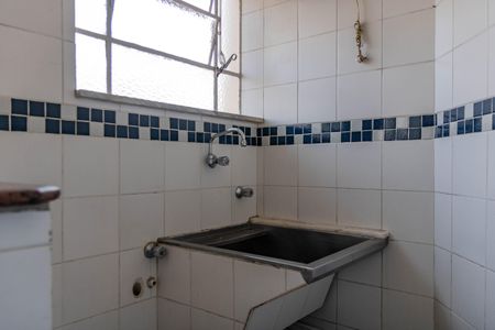 Apartamento para alugar com 65m², 3 quartos e 1 vagaÁrea de Serviço