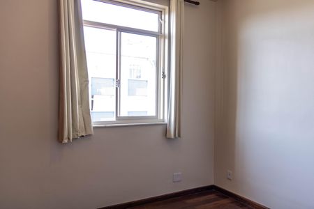 Apartamento para alugar com 65m², 3 quartos e 1 vagaQuarto 2