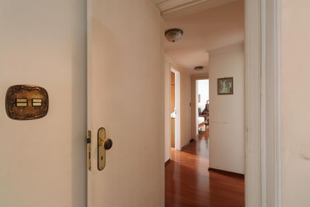 Apartamento à venda com 154m², 3 quartos e 2 vagasDetalhe