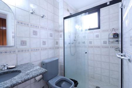 Apartamento à venda com 154m², 3 quartos e 2 vagasBanheiro da Suíte 1