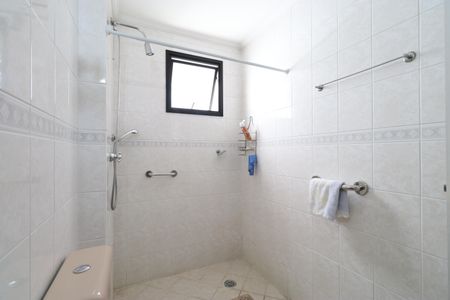 Apartamento à venda com 154m², 3 quartos e 2 vagasBanheiro da Suíte 2