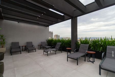 Apartamento para alugar com 30m², 1 quarto e sem vagaÁrea comum - Piscina