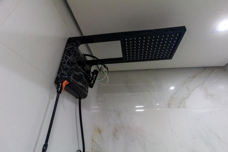 Casa à venda com 100m², 3 quartos e 3 vagas Casa à venda com 100m², 3 quartos e 3 vagasBanheiro