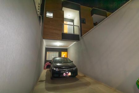 Casa à venda com 100m², 3 quartos e 3 vagas Casa à venda com 100m², 3 quartos e 3 vagasGaragem