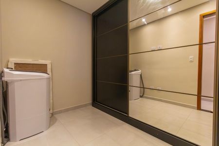Casa à venda com 100m², 3 quartos e 3 vagas Casa à venda com 100m², 3 quartos e 3 vagasQuarto 2