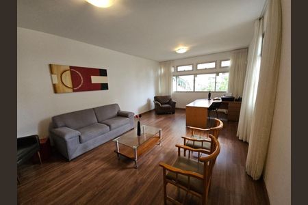 Apartamento à venda com 216m², 4 quartos e 3 vagasSala 2