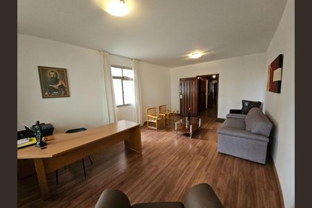 Apartamento à venda com 216m², 4 quartos e 3 vagasSala 2