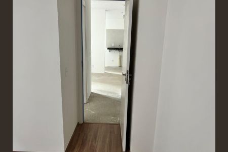 Apartamento para alugar com 41m², 2 quartos e 1 vaga Apartamento para alugar com 41m², 2 quartos e 1 vagaCorredor