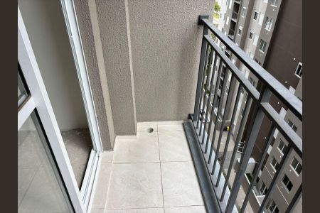 Apartamento para alugar com 41m², 2 quartos e 1 vaga Apartamento para alugar com 41m², 2 quartos e 1 vagaVaranda