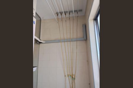 Apartamento para alugar com 70m², 2 quartos e 1 vagaÁrea de serviço