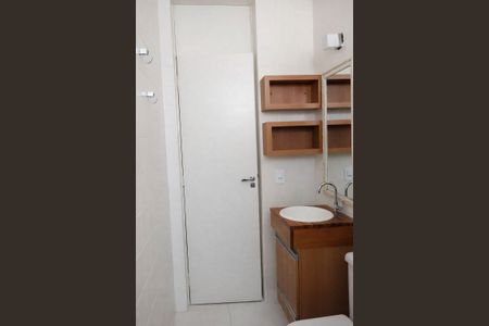 Banheiro de apartamento para alugar com 2 quartos, 70m² em Jardim Campos Eliseos, Campinas
