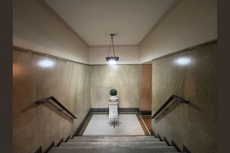 Apartamento à venda com 157m², 4 quartos e 1 vaga Apartamento à venda com 157m², 4 quartos e 1 vagaPortaria