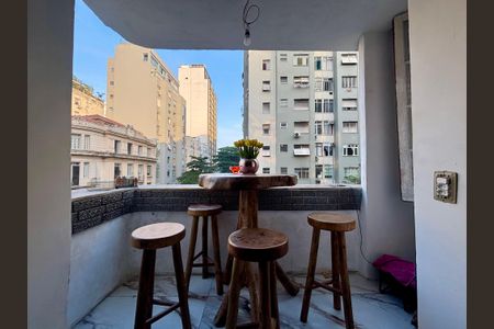 Apartamento à venda com 157m², 4 quartos e 1 vaga Apartamento à venda com 157m², 4 quartos e 1 vagaVaranda da Sala