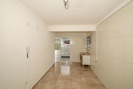 Cozinha de kitnet/studio para alugar com 1 quarto, 60m² em Vila Francisco Remeikis, Taboão da Serra