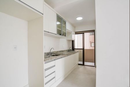 Apartamento à venda com 55m², 2 quartos e 2 vagasCozinha e Área de Serviço
