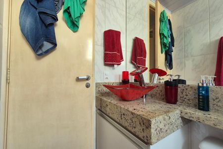 Apartamento à venda com 8080m², 2 quartos e 1 vagaBanheiro