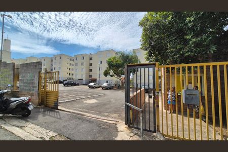 Apartamento à venda com 8080m², 2 quartos e 1 vagaFachada e Portaria 